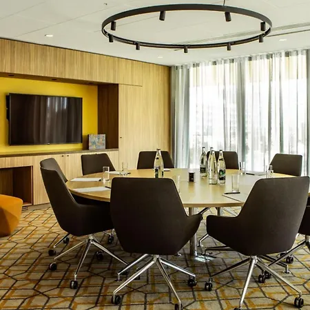 Holiday Inn Express - Nice - Grand Arenas By Ihg-3